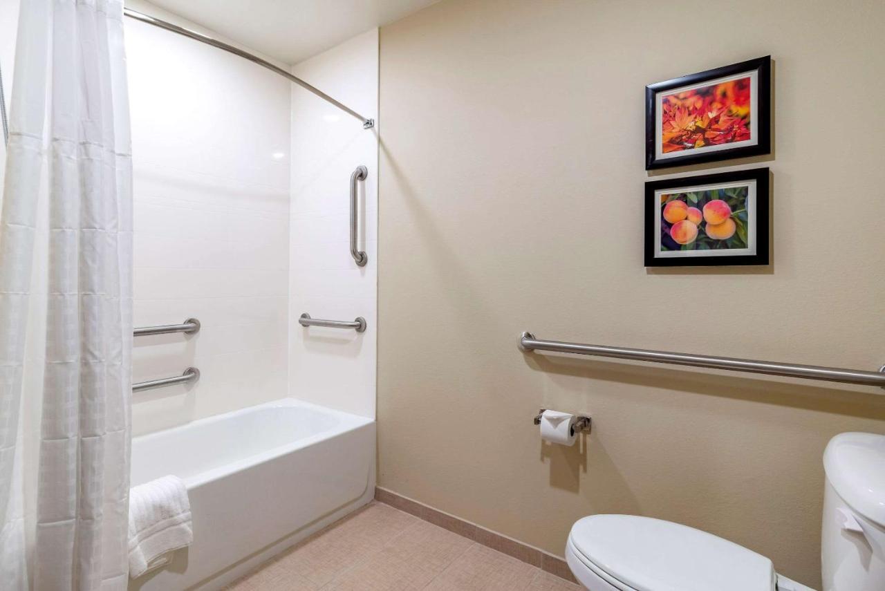 Comfort Suites Newnan Exteriér fotografie