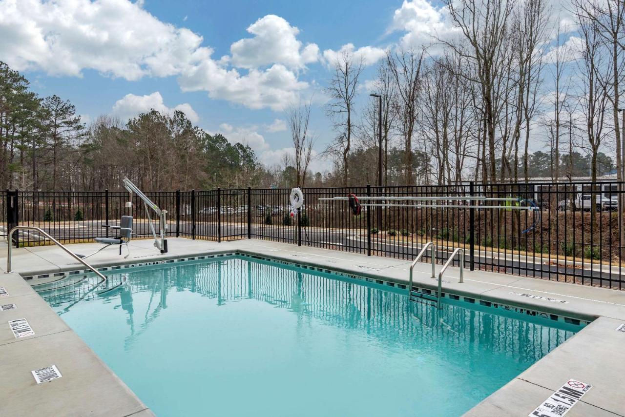 Comfort Suites Newnan Exteriér fotografie